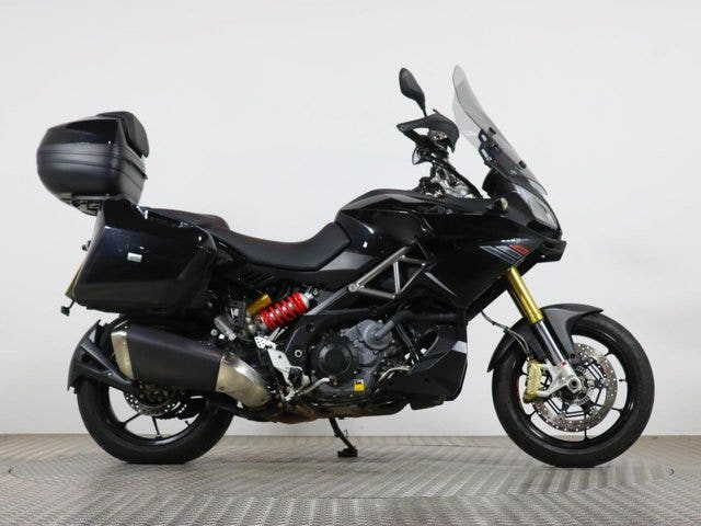 Aprilia Caponord 1200 Motorbike Review From SuperBike Factory